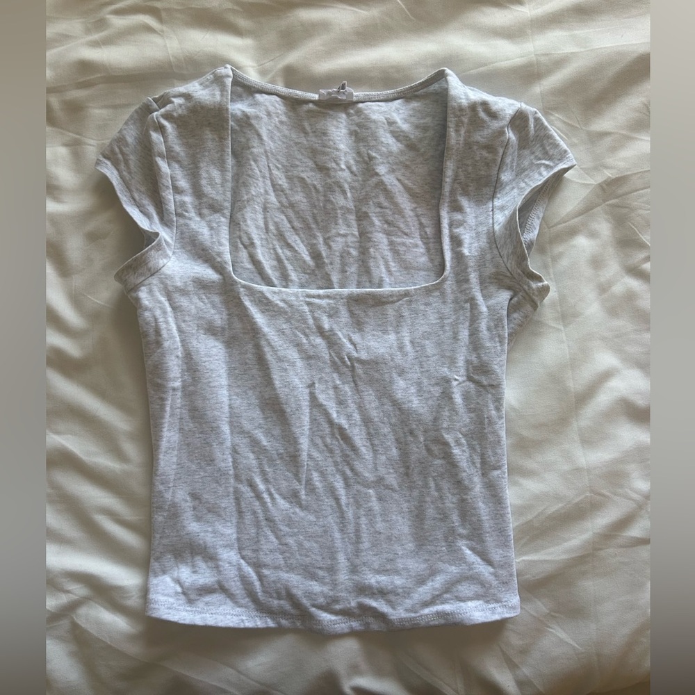 Women's Gray Square Neck Top